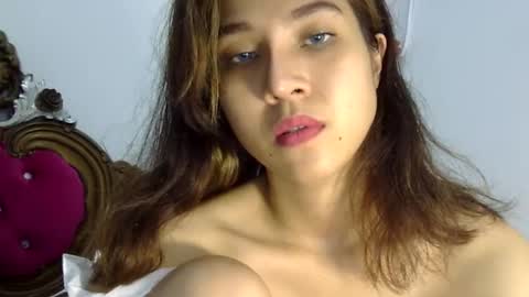 Snapshot of cottoncandygirl9898 chatting on March 12, 8:08 am Liz Gwyneth Charlota online show from March 12, 8:08 am