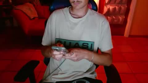 couldbesleeping online show from November 17, 6:27 am