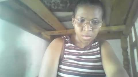 couleur_vanille online show from February 9, 6:06 am