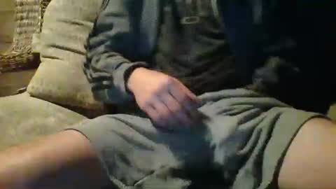 Kylenaughtybi89 online show from October 7, 5:03 am