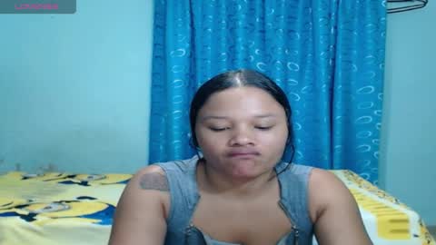 SOPHIE Y CAMILO online show from April 23, 9:05 pm