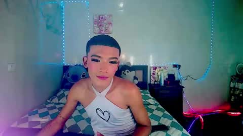 ALEXA  KIM online show from October 30, 6:19 pm