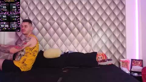 Couplelatin online show from February 24, 2:31 pm