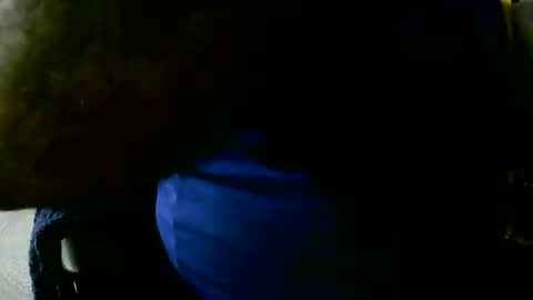 Snapshot of coyote017 chatting on March 1, 6:21 pm coyote017 online show from March 1, 6:21 pm