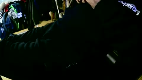 Snapshot of coyote017 chatting on March 8, 8:11 am coyote017 online show from March 8, 8:11 am