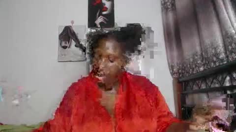 Erykah online show from November 4, 6:09 pm