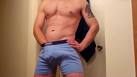 Chris online show from December 9, 4:56 am