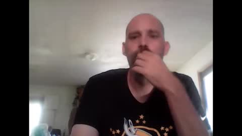 Snapshot of crazyheratic8 chatting on October 19, 8:35 pm crazyheratic8 online show from October 19, 8:35 pm