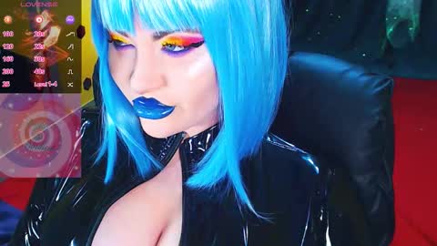 Roxy online show from October 24, 3:57 pm