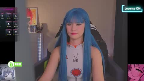 Snapshot of creammeow chatting on October 22, 4:15 am Alina online show from October 22, 4:15 am