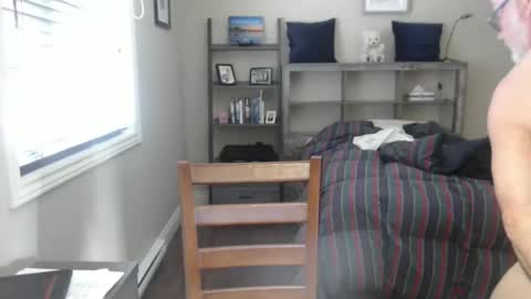 Creamormilk online show from December 16, 6:03 pm