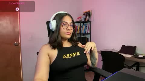 Your Indie Cream Dream  online show from December 21, 7:31 pm