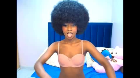 queen online show from February 26, 7:39 pm