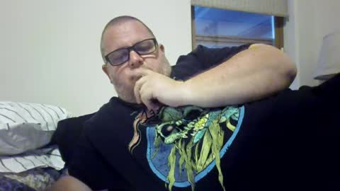 The hopeless romantic online show from August 9, 3:45 am