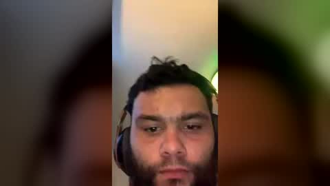 crimikeanu23 online show from August 4, 4:08 am
