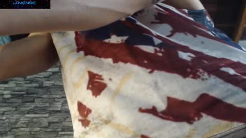 Snapshot of cris_angel01 chatting on February 12, 5:58 am Cris online show from February 12, 5:58 am