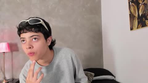 cris sasha online show from March 18, 11:49 am