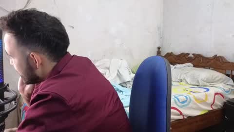 cris_simons online show from December 22, 10:15 pm