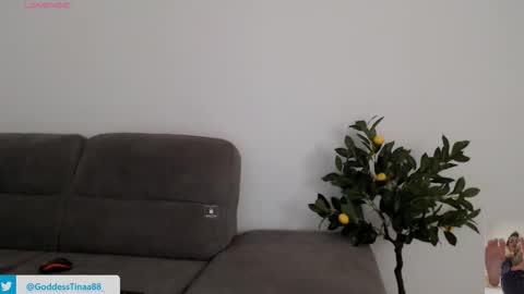 cris_tinne online show from March 26, 6:51 am