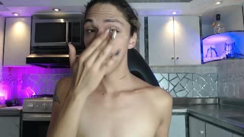 Cristina Onazis online show from April 5, 6:49 pm