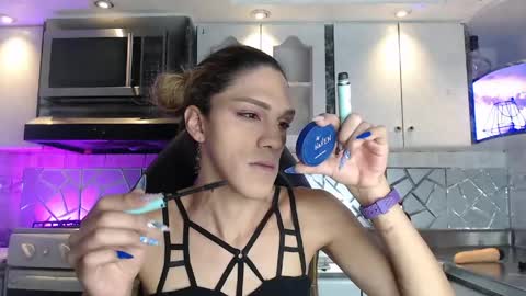 Cristina Onazis online show from April 19, 6:10 pm