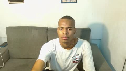 criss_zuri online show from October 6, 11:50 am