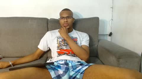 criss_zuri online show from October 27, 11:54 am