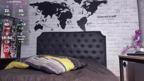 crissh 1 online show from December 10, 12:28 am