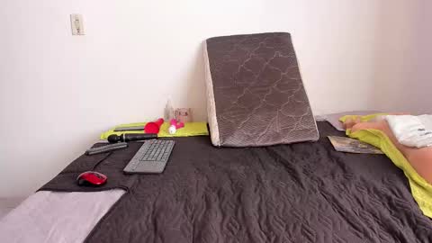 Cristal online show from October 24, 1:01 pm