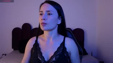  Alejandra from Wednesday to Saturday from 1000 pm to 400 am Colombian hour online show from March 9, 11:20 pm