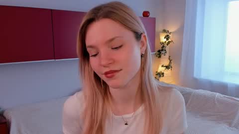 Cristas online show from March 24, 1:17 pm