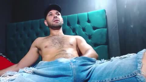 cristian hot9 online show from February 17, 6:17 pm