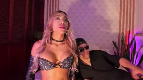 Cris  Pame online show from November 18, 8:06 am