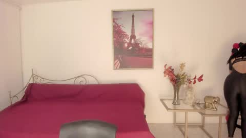 Cristina online show from May 26, 8:04 pm
