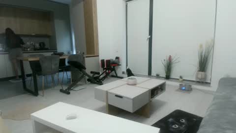 cristinabrunete online show from November 11, 7:10 am