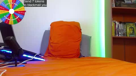 Tell me God  independent model show your respect at all times online show from February 14, 1:19 am