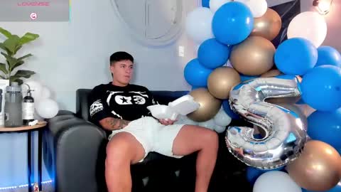 Cristopher online show from May 21, 2:45 pm
