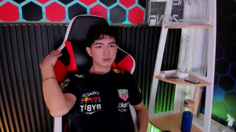 Cristopher  online show from March 26, 9:09 pm