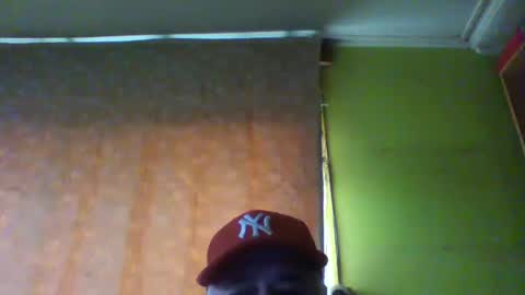 crmperez online show from March 21, 6:56 pm