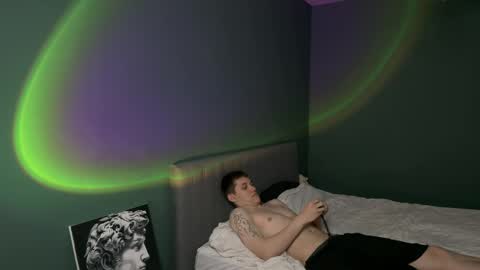 cronck52 online show from March 28, 11:28 pm