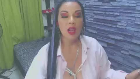 cruela_deviil online show from February 20, 7:34 am