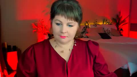 Anna online show from November 20, 7:00 pm