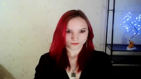 crystal_carnation online show from May 10, 7:42 pm