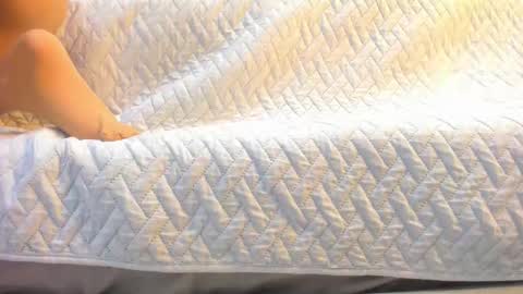 crystal_sm online show from February 12, 3:10 am