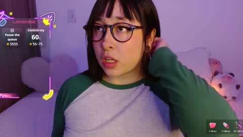 Olivia  online show from October 24, 12:44 am