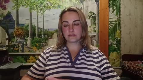 Julianna online show from April 2, 5:53 pm