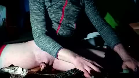 crystelweed online show from October 12, 1:53 am