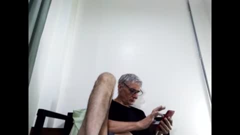 Snapshot of cucaio18 chatting on March 1, 7:08 am BIG UNCUT HARD COCK online show from March 1, 7:08 am