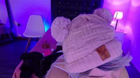 cuckoldlover69_ online show from February 11, 3:40 am