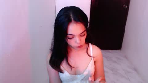 cuddlepunk_bubble online show from June 4, 5:19 pm